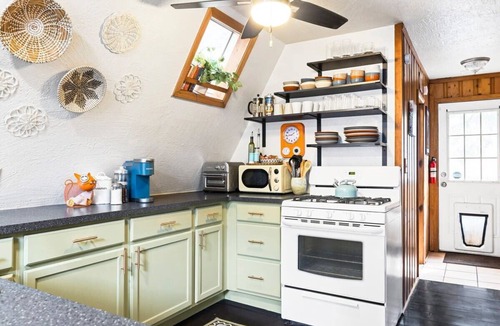 Mountainaire Ski Chalet | Cozy A-Frame in Pines Quiet Scenic Dog Friendly