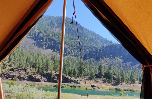 Sanders County Cabin | Cozy Beach Cove Yurt, glamping by the river 2mi from Quinn's Hot Springs Resort.