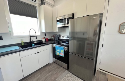 Beryl Junction House | Cozy Beach House tiny home in tranquil Beryl Utah with AC, WiFi, fitness room.