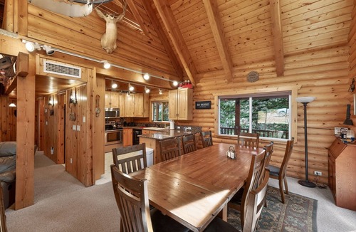 Brian Head Cabin | Cozy Brian Head Cabin Retreat: Fireplace & Lofts