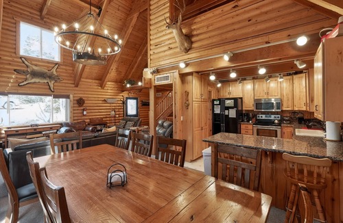 Brian Head Cabin | Cozy Brian Head Cabin Retreat: Fireplace & Lofts