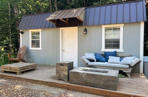Boundary County Cabin | Cozy cabin in a private forest retreat!