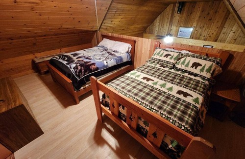 Anatone Cabin | Cozy cabin in serene location minutes from Umatilla National Forest