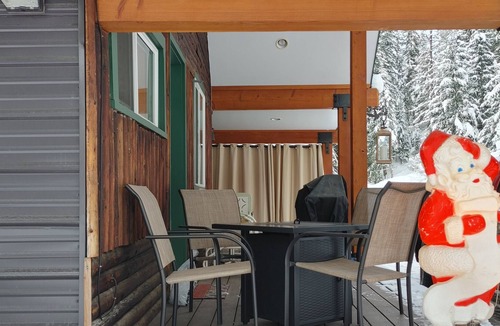 St. Regis Cabin | Cozy cabin in the woods.