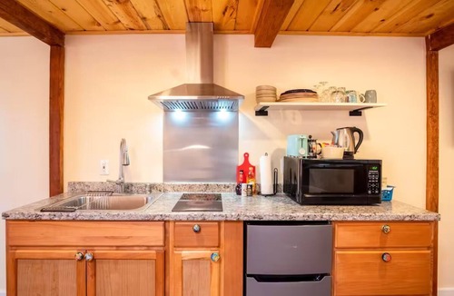 Mitman Apartment | Cozy Casita with Private Courtyard and COLD A/C in East Tucson