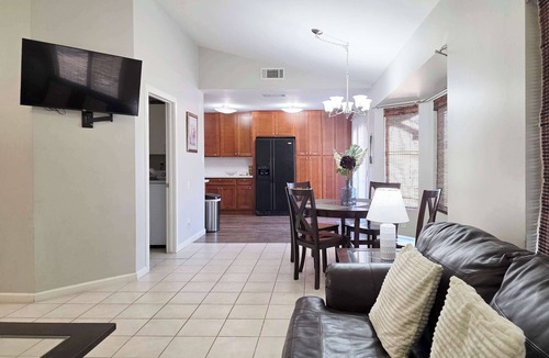 Chandler House | Cozy Chandler Home - Your Private Getaway