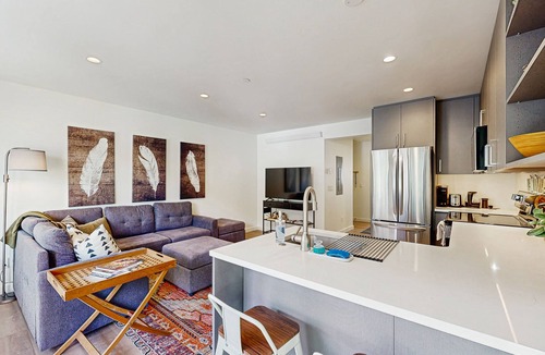 Warm Springs Condo | Cozy Condo with Stunning Mountain Views - Near the Ski Lifts