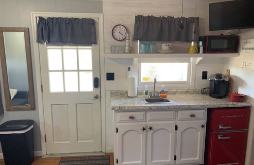 Chincoteague Cottage | Cozy cottage