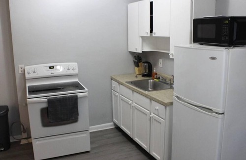 Dayton Apartment | Cozy Dayton Apartment 1.extended stay >28 days discount available!