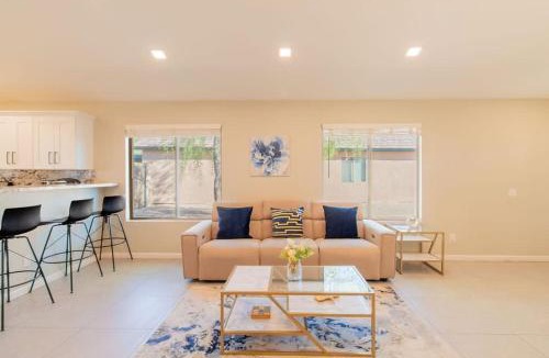 Casa Grande House | Cozy Desert Escape with Modern ComfortsVilla
