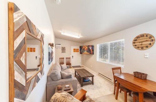 Valley House | Cozy Duplex Unit - Beautiful Lake Views