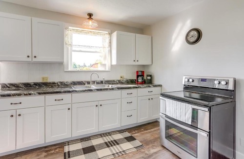 New Haven  Huron County House | Cozy Greenwich Vacation Rental w/Fire Pit