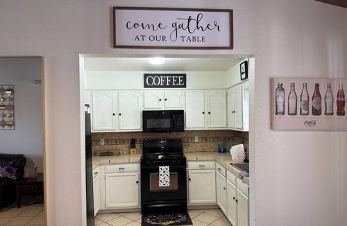 Casa Grande House | Cozy Home in The Heart of Town
