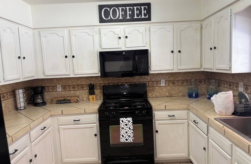 Casa Grande House | Cozy Home in The Heart of Town