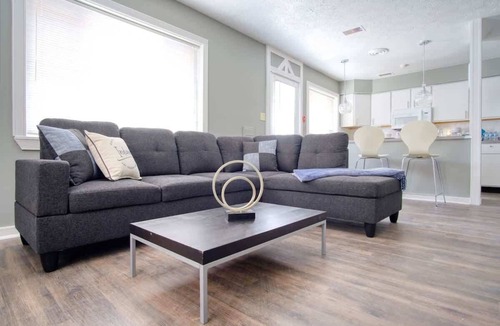 Mapleton/Fall Creek House | Cozy Indy Getaway | Parking WiFi Near Downtown