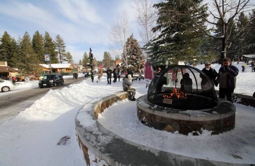 The Village Cabin | Cozy Lake-View Lodge Cabin #3 (2 BR Near Village)