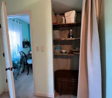 Myrtle Grove Apartment | Cozy loft with parking and private patio w/grill