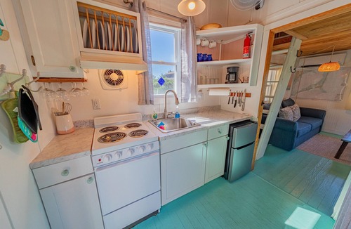 Ocracoke Cottage | Cozy Ocracoke Island Cottage - Small Camp, Big Fish