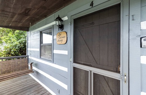 Fancy Gap Cabin | Cozy Parkway Cabin with Mountain Views - Cabin 4