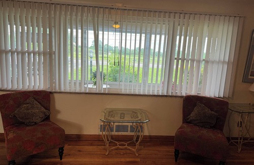 Mason House | cozy peaceful living in the heart of Mason
