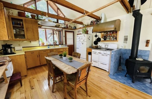 Cedar Ridge House | Cozy, Private House With Hot Tub on 2 Acres