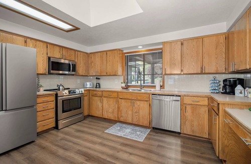 Spokane House | Cozy Retreat I Indian Trail Large Home