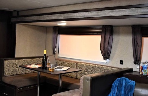 Williams House | Cozy RV Suite with Private Deck & Firepit Near Williams, Arizona