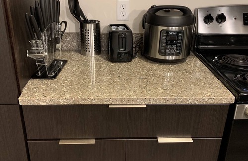 Norfolk Apartment | “Cozy VB Getaway” near Premium Outlets-Pet Friendly