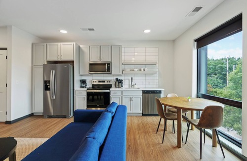 Lockerbie Square Apartment | CozySuites at Block20