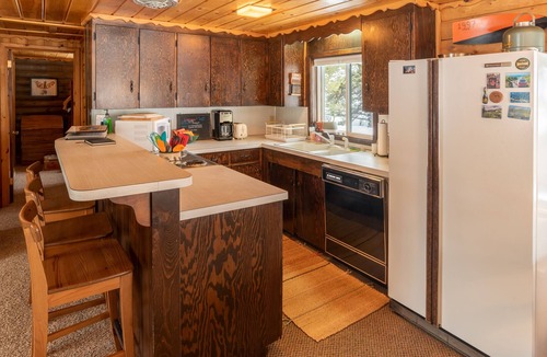 Ketchum Cabin | Creekside Cabin in the Heart of the Sawtooth Mountains