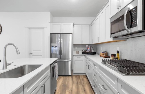 West Valley House | Creswell Lane! Where luxury meets entertainment!