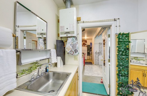 Libby Apartment | 'Crystal Lake Retreat' Studio w/Outdoor Space!