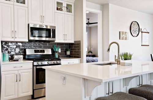 Sienna Hills House | Curtis Ladera RV PAD, Basketball Hoop, Community Pool