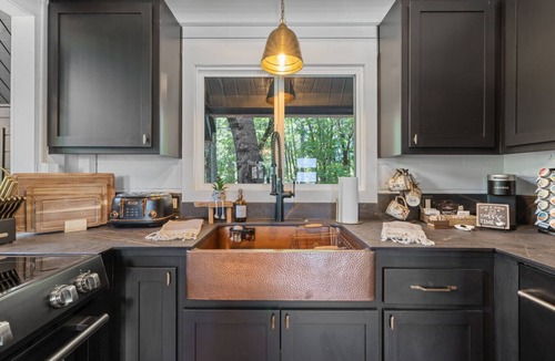 Placerville House | Custom Mountain Home · Hot Tub · Waterfall · 2.5 Acres · EV Charger