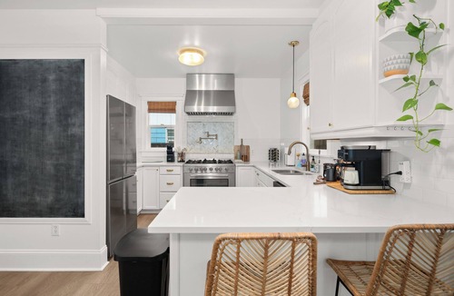 Spokane Apartment | Cute, Cozy, and Curated South Hill Gem - 4 min to Manito Park
