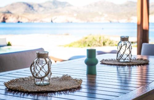 Apollonia Villa | Dawn Milos