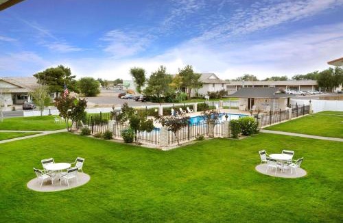 Delta Hotel | Days Inn by Wyndham Delta