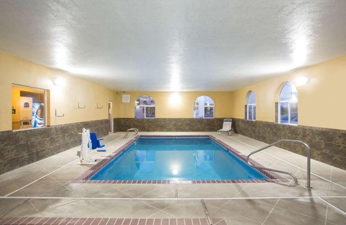 Hurricane Hotel | Days Inn by Wyndham Hurricane/Zion National Park Area