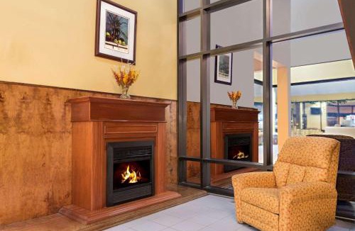 Castleton Hotel | Days Inn by Wyndham Indianapolis Castleton