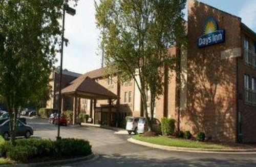 Morrisville Hotel | Days Inn by Wyndham Raleigh-Airport-Research Triangle Park