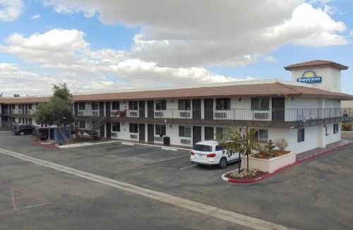 Victorville Hotel | Days Inn by Wyndham Victorville - Hesperia I-15 Palmdale Road