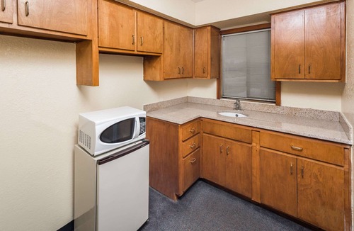 Walterboro Hotel | Days Inn by Wyndham Walterboro