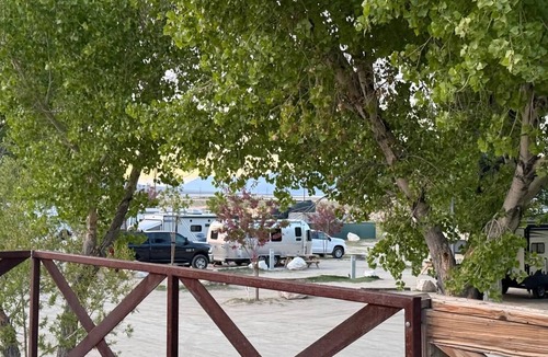 Olancha RV Rental | Death Valley RV Rest Spot#7 in the Eastern Sierras