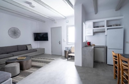 Exo Gonia Apartment | Deep Earth Villas