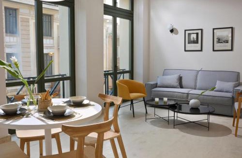 Thissio Villa | Delightful Athens Villa 1 Bedroom Villa Toshiro Thissio View