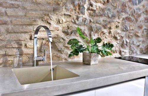 Thissio Villa | Delightful Athens Villa 1 Bedroom Villa Toshiro Thissio View