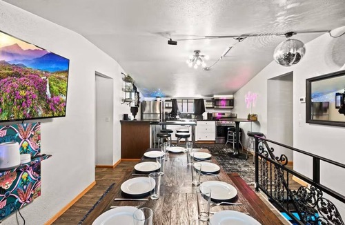 Sunnyside House | Denver Group Compound: Sleeps 30! Game Rooms, Hot Tub, Private Chef + ShuttleVan