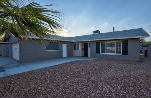Park Scottsdale One House | Desert Hideaway: Luxe Pool, Hot Tub, & Fire Pit!