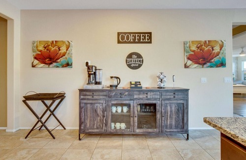 Montecito in Estrella House | Desert Lynx 2, Beautiful Home, New Pool, Spacious Back Yard, 4 Bedroom 2 Bath!