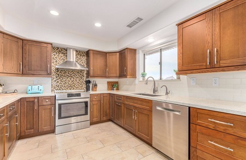 Fountain Hills House | Desert Mtn Sanctuary - Cozy 3 Bedroom Home, Pool, Firepit & Red Mountain Views